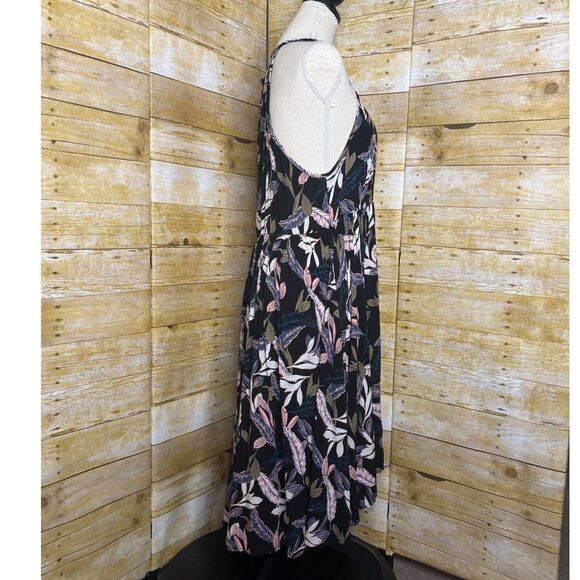 TORRID FIT & FLARE CASUAL HIGH LOW FOLIAGE PRINT HALTER STYLE DRESS SZ. 2X - Picture 2 of 3